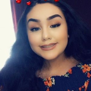 Meet your Posher, Lizbeth